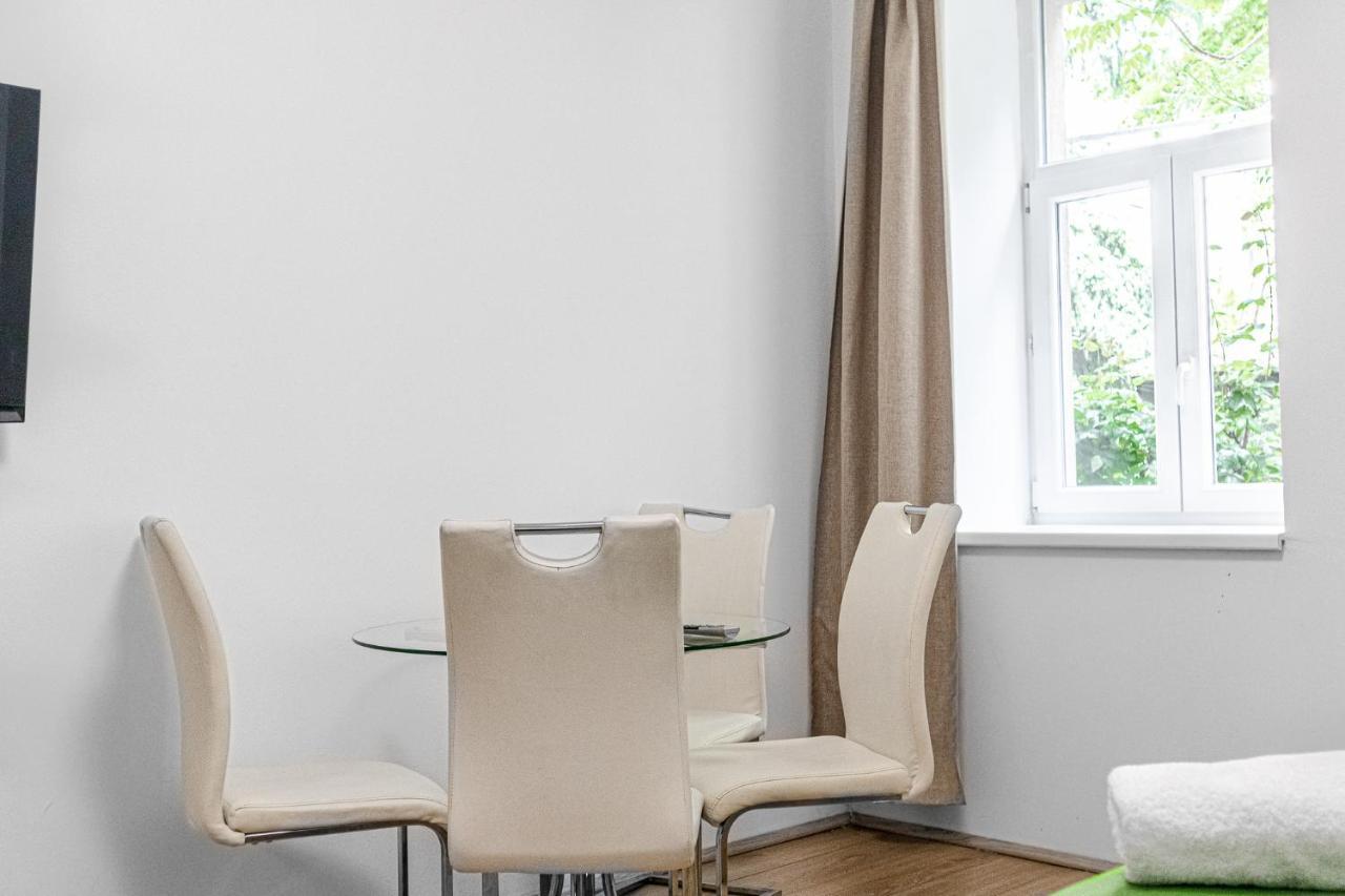 Delightful 2Br Shared Apartment - Ideal For Longstays เวียนนา ภายนอก รูปภาพ