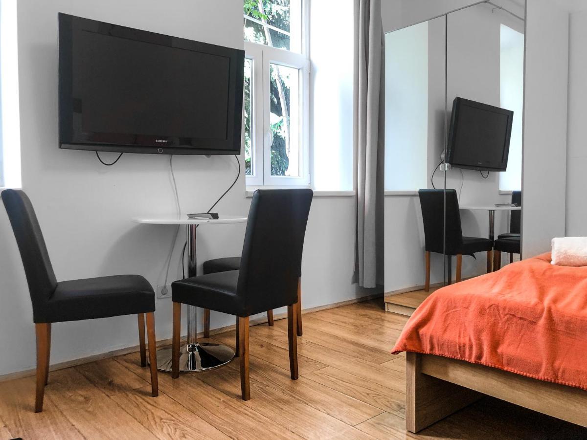 Delightful 2Br Shared Apartment - Ideal For Longstays เวียนนา ภายนอก รูปภาพ